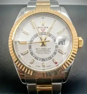 Rolex Rolex Sky-Dweller 326933 42mm Yellow gold and Stainless steel White