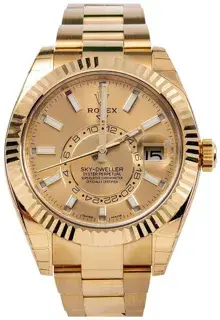 Rolex Rolex Sky-Dweller 326938 42mm Yellow gold Champagne