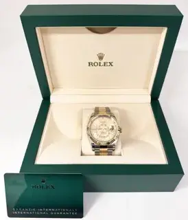 Rolex Rolex Sky-Dweller 326933 42mm Stainless steel Champagne