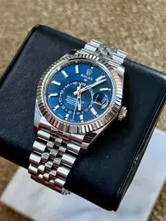 Rolex Rolex Sky-Dweller 326934 42mm Stainless steel Blue