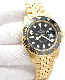 Rolex Rolex GMT-Master II 126718GRNR-0001 40mm Yellow gold Black