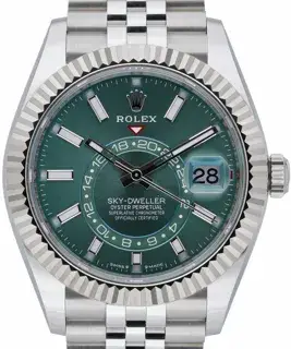 Rolex Rolex Sky-Dweller 336934 42mm White gold and Stainless steel Green