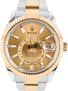Rolex Rolex Sky-Dweller 326933 42mm Yellow gold and Stainless steel Champagne