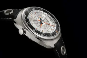Singer Track1 Chronograph