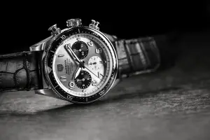 TAG Heuer Autavia Flyback Chronograph