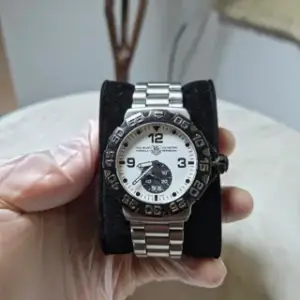 TAG Heuer TAG Heuer Formula 1 WAH1011 44mm