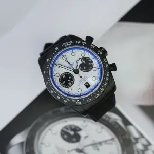 Tudor Black Bay Chrono Carbon 25