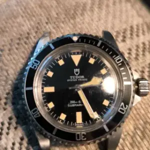 Tudor Tudor Submariner 9401 40mm