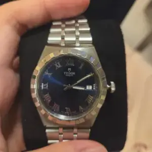 Tudor Tudor Royal M28500-0005 38mm Stainless steel Blue
