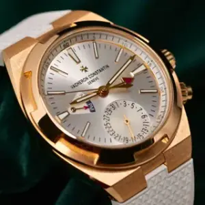 Vacheron Constantin Vacheron Constantin Overseas 7900V/000R-B336 41mm Rose gold Silver