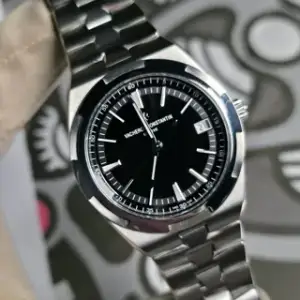 Vacheron Constantin Vacheron Constantin Overseas 4500V/110A-B483 41mm Stainless steel Black