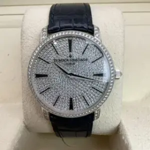 Vacheron Constantin Vacheron Constantin Traditionnelle 82673/000G-9821 38mm White gold Paved