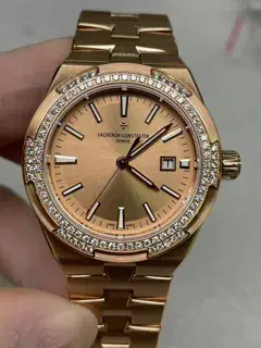 Vacheron Constantin Vacheron Constantin Overseas 4605V/200R-B968 Rose gold