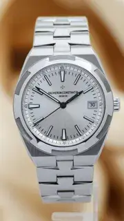 Vacheron Constantin Vacheron Constantin Overseas 4500V 41mm Silver