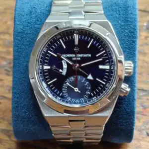 Vacheron Constantin Vacheron Constantin Overseas 7900V/110A-B334 41mm Stainless steel Blue