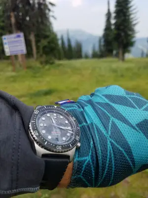 Zelos Mako Stainless Steel Meteorite Dial