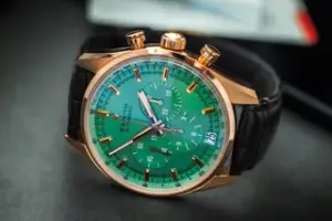 Zenith Zenith El Primero Chronograph 18.2044.400/17.C494 42mm Rose gold Green
