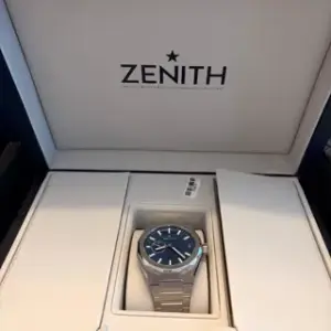 Zenith Zenith Defy 03.9300.3620/51.I001 41mm Stainless steel Blue
